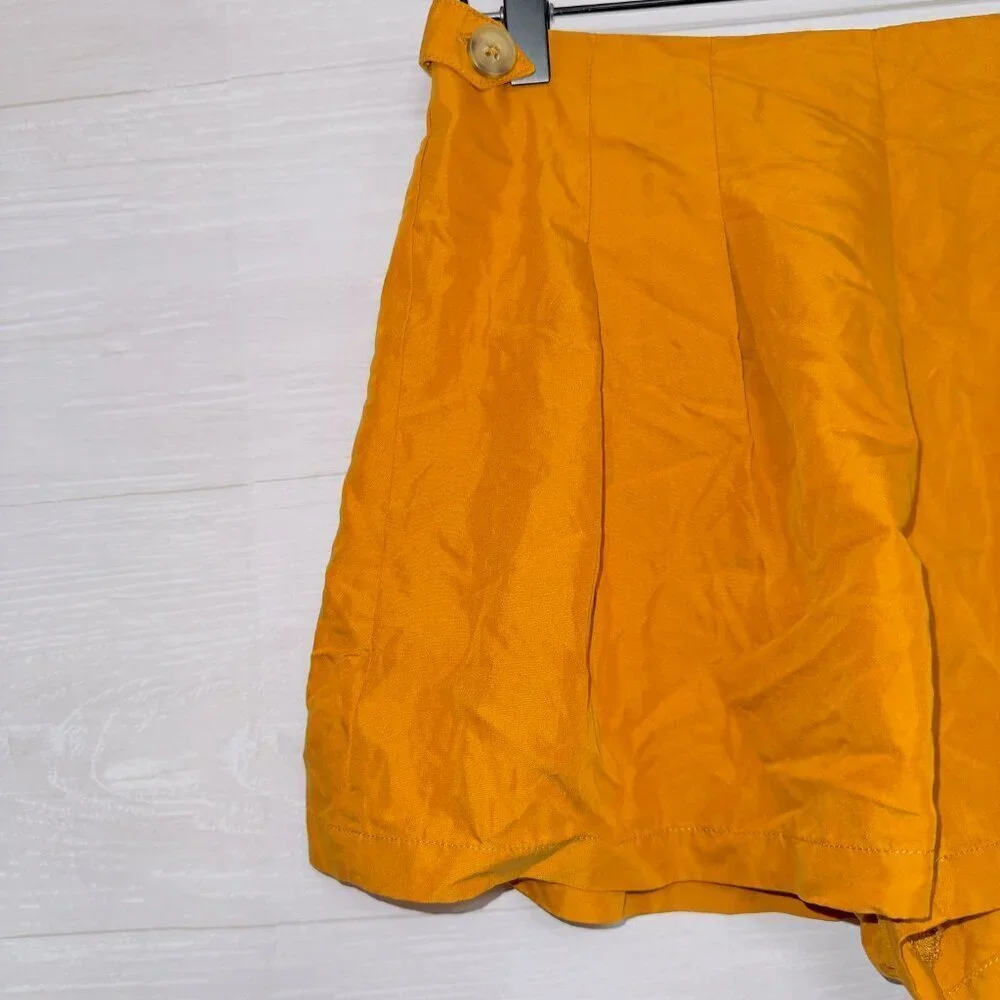Urban Outfitters Women's Orange High Waisted Silky Flowy Mini Shorts size 2